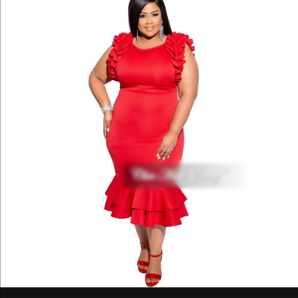 Touch Me Ruffle Dress - Picture 4 of 6